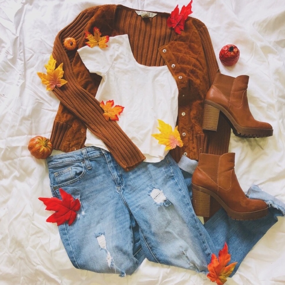 🍁Fall Mystery Box Bundle!🍂 - Picture 5 of 9
